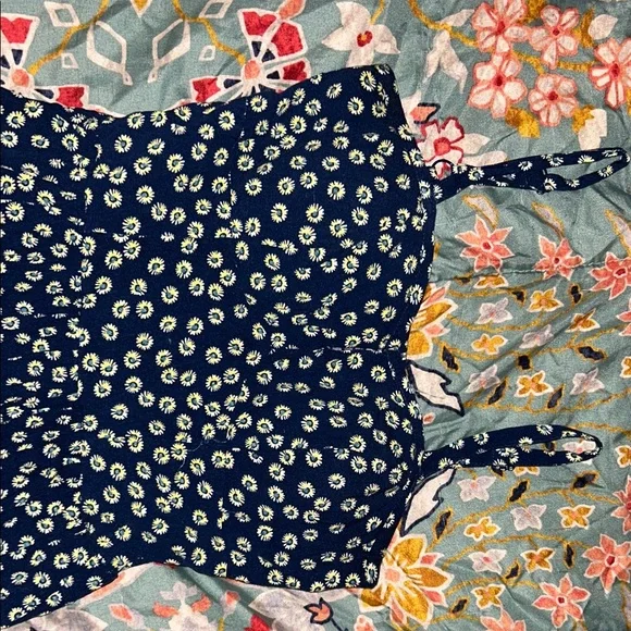 AUW Navy and White Floral Mini Dress - Picture 2 of 2